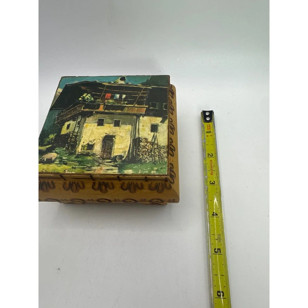 Vintage Innsbruck Austrian Alpine Wood Trinket‎ Box Hand Painted Cottage Scene
